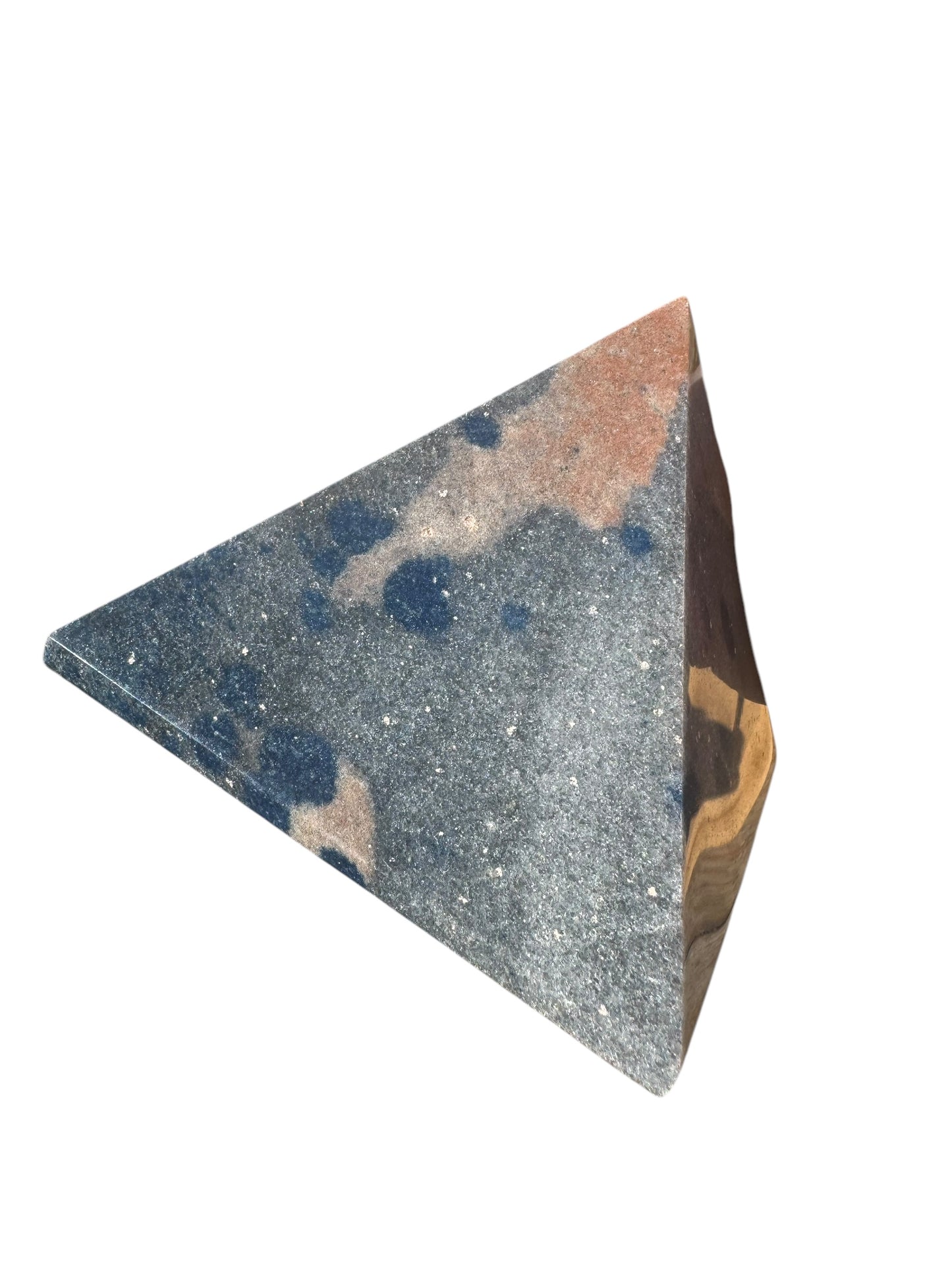 Apatite in Cleavelandite Pyramid
