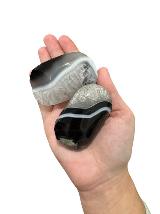 Black Agate Quartz Palmstone