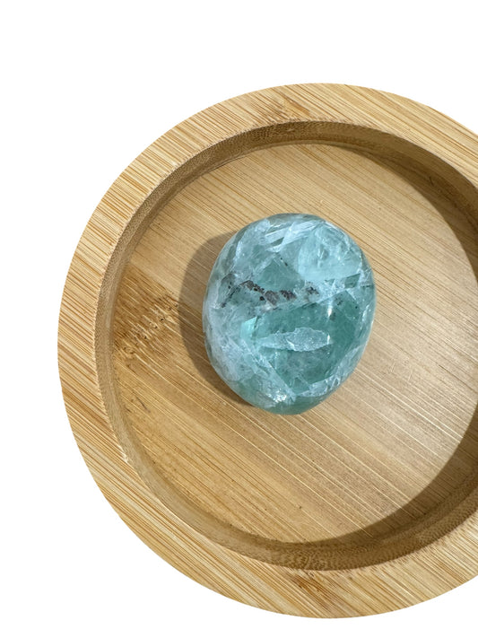 Green Fluorite palmstone (A)