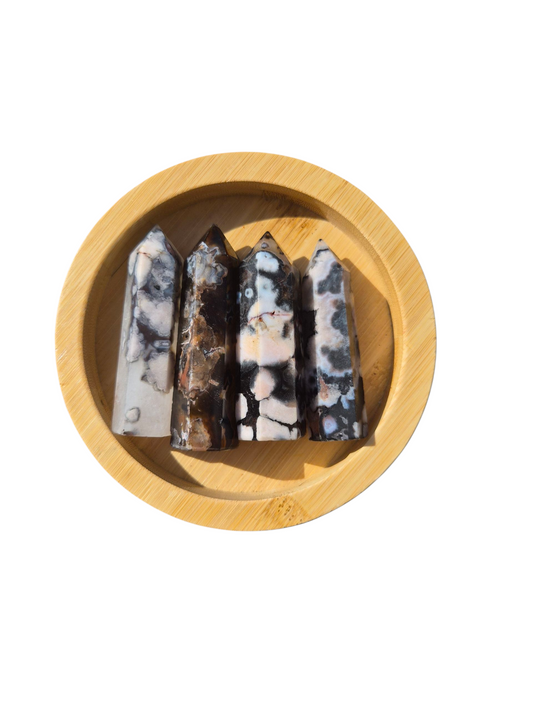 Black Flower Agate Point