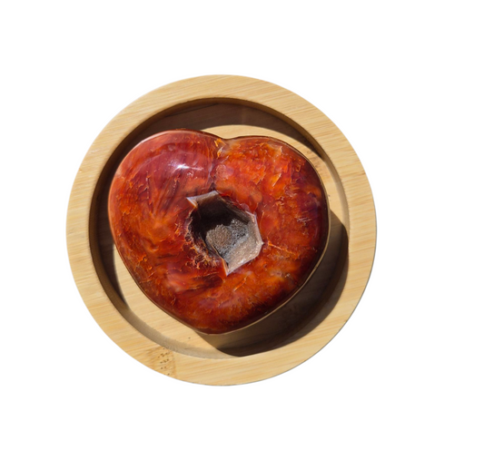 Carnelian Heart Carving 400