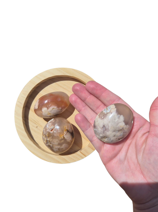 Flower Agate Palmstone